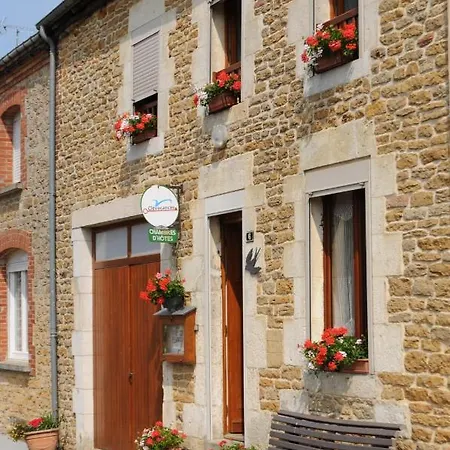 Holiday home Le Nid D'hirondelle *